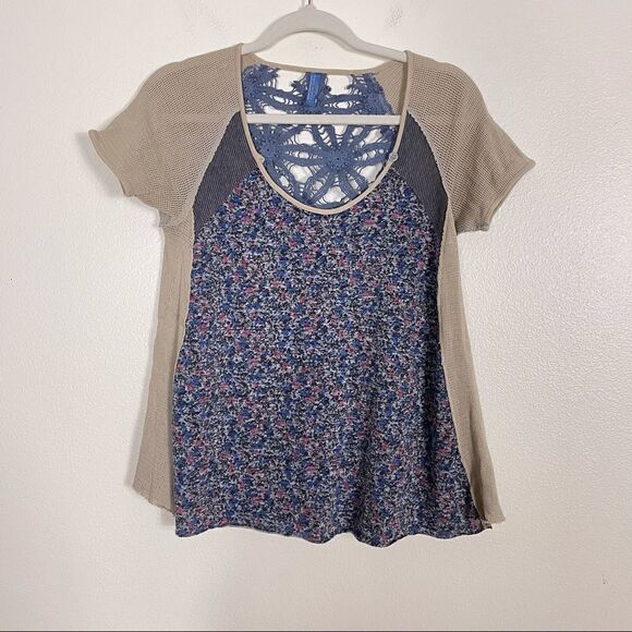 Free People Tops - Free People Blue & Pink Floral Crochet Tshirt